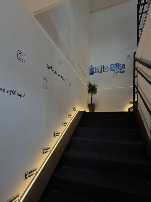 Entrada da loja RioBlu Phone em Hortolândia